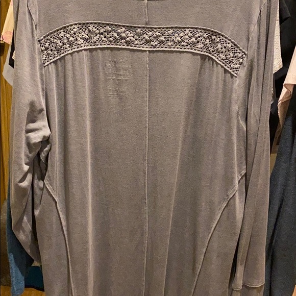 Torrid Top - Picture 3 of 7